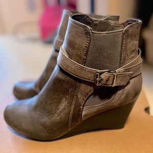 Gray ankle wedge boots
